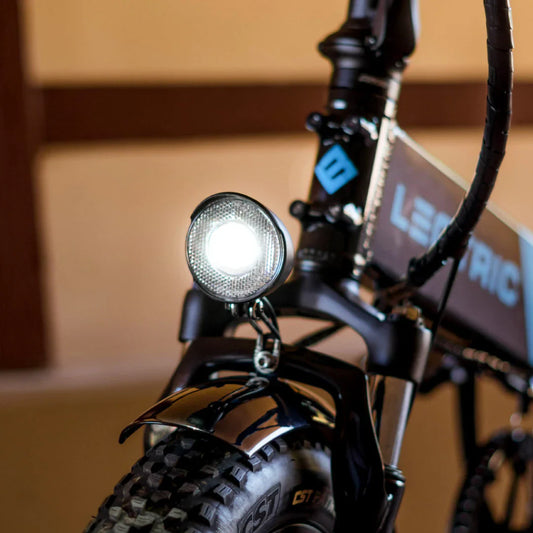 Éclairez votre conduite : installer votre phare Lectric eBike