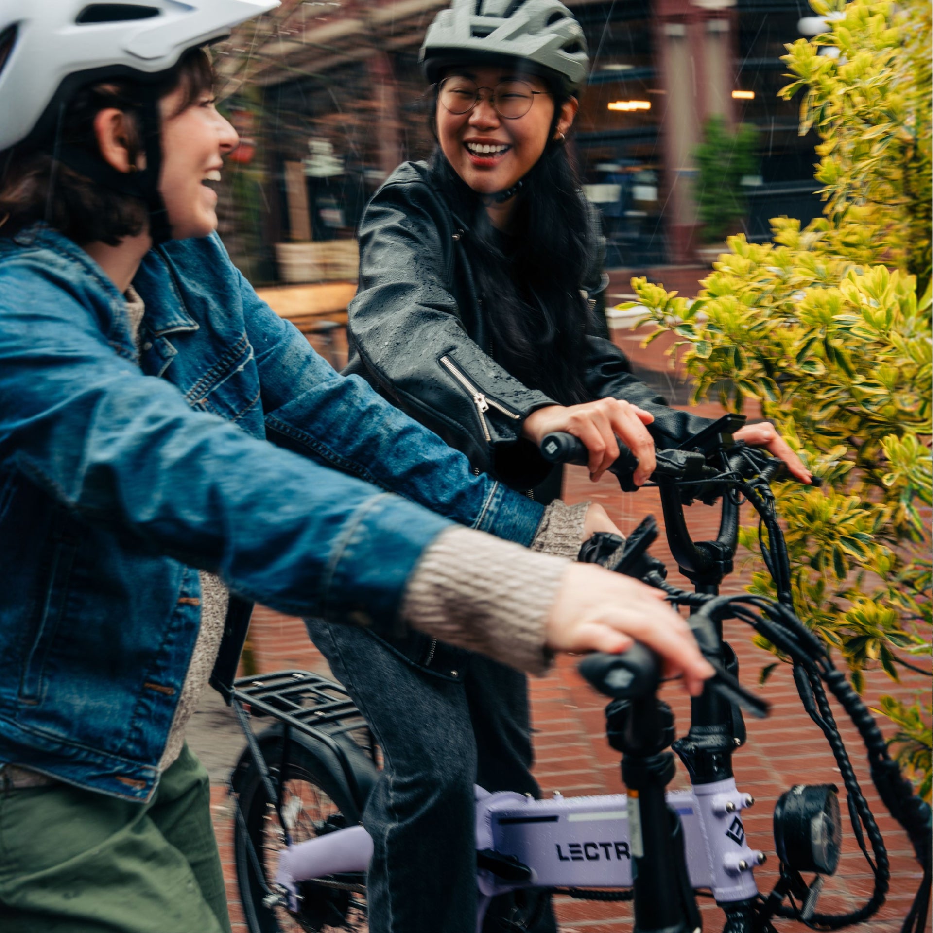 XP Lite2 Arctic White eBike [CA]