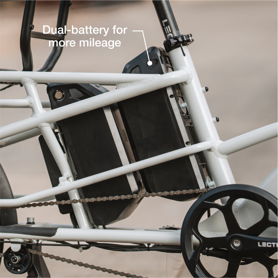 Vélo électrique XPedition2 Stratus White à double batterie et longue autonomie