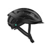 Vue droite d’un casque laser noir sur fond blanc